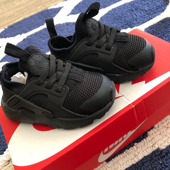 Nike Shoes | Toddler Nike Huarache Size 